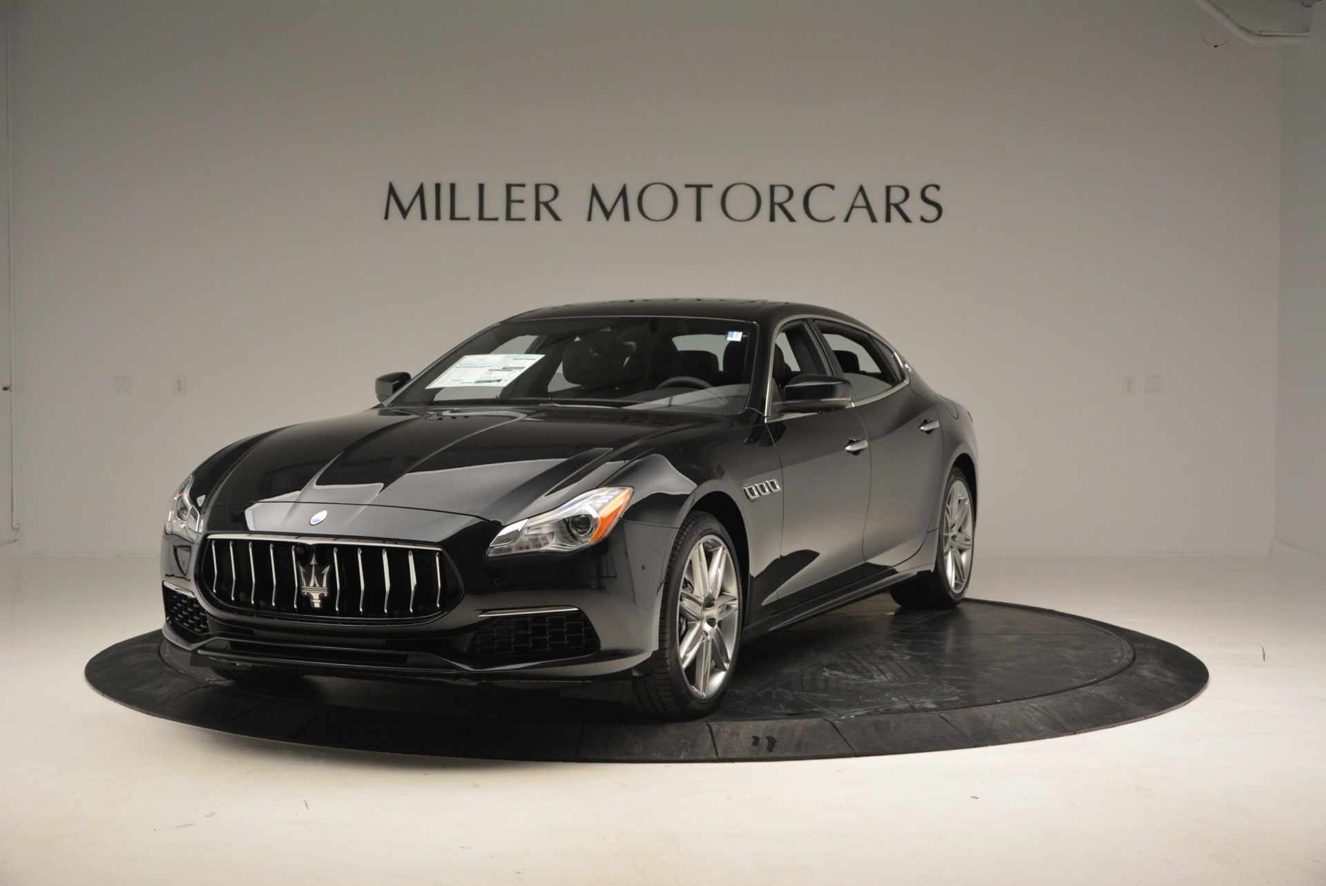 Used 2017 Maserati Quattroporte S Q4 GranLusso for sale Sold at McLaren Greenwich in Greenwich CT 06830 1