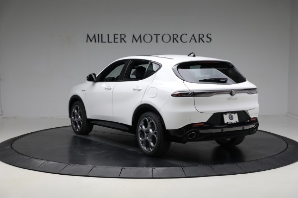 New 2025 Alfa Romeo Tonale for sale Sold at McLaren Greenwich in Greenwich CT 06830 3