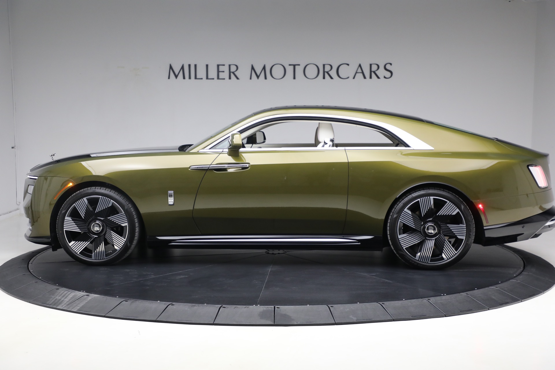 Pre-Owned 2025 Rolls-Royce Spectre For Sale (Special Pricing
