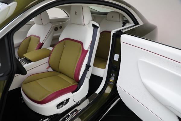 Used 2025 Rolls-Royce Spectre for sale $409,900 at McLaren Greenwich in Greenwich CT 06830 4