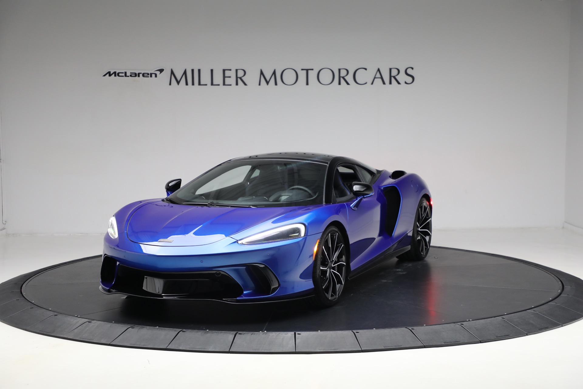 New 2025 McLaren GTS TechLux for sale $247,098 at McLaren Greenwich in Greenwich CT 06830 1