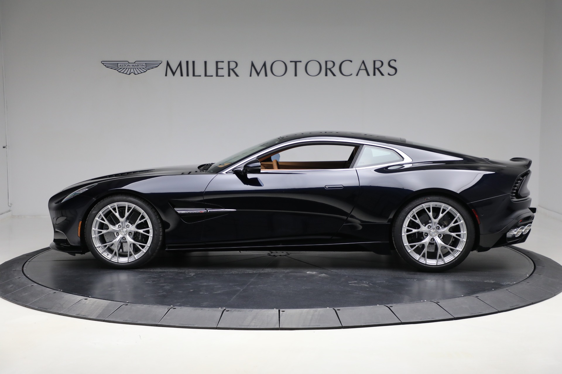 New 2025 Aston Martin Vanquish For Sale (Special Pricing