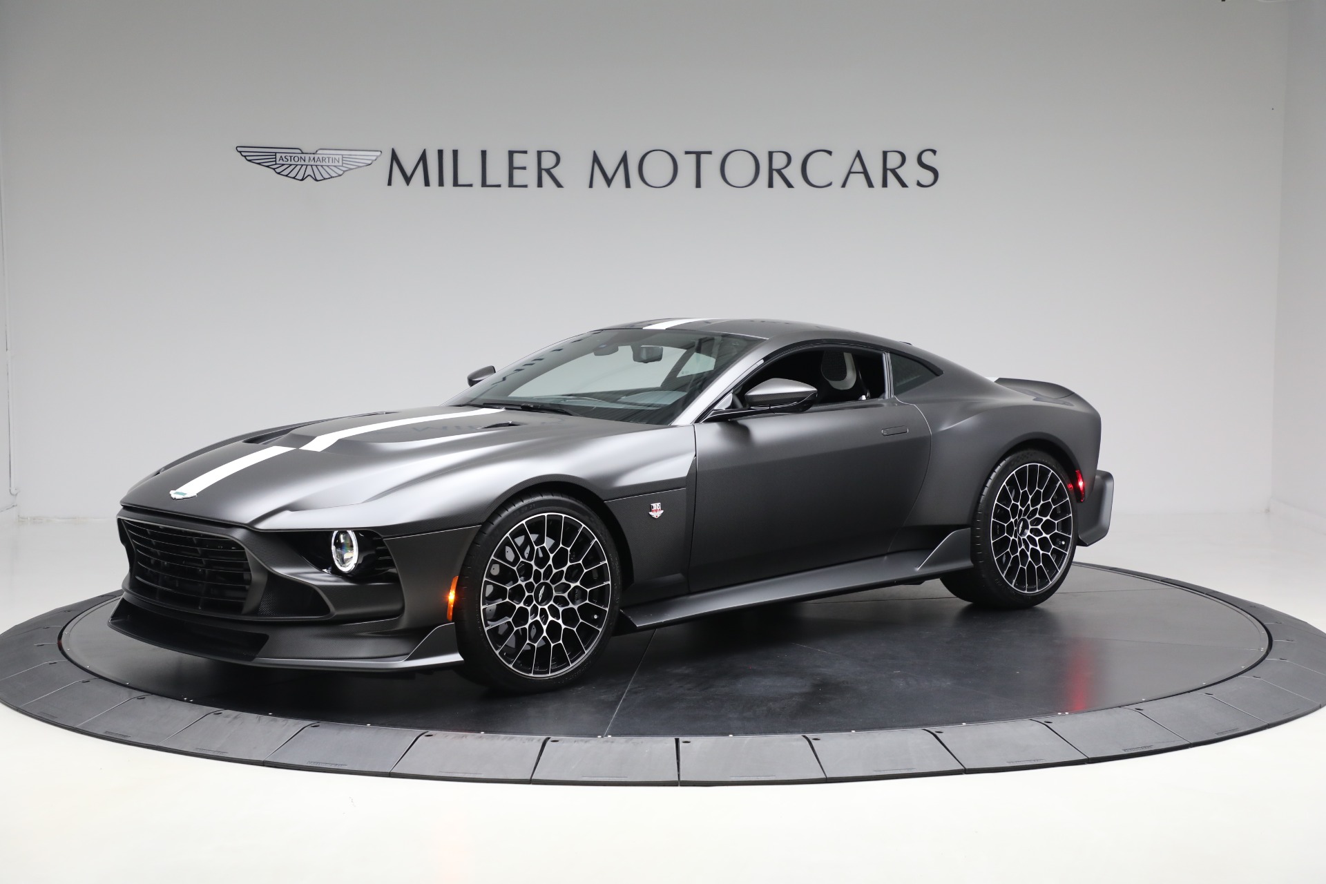 New 2024 Aston Martin Valour For Sale (Special Pricing) | McLaren