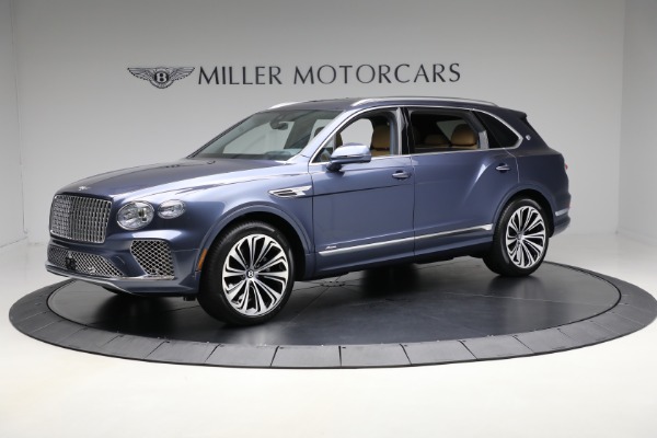 Used 2025 Bentley Bentayga EWB Azure V8 for sale $239,900 at McLaren Greenwich in Greenwich CT 06830 2