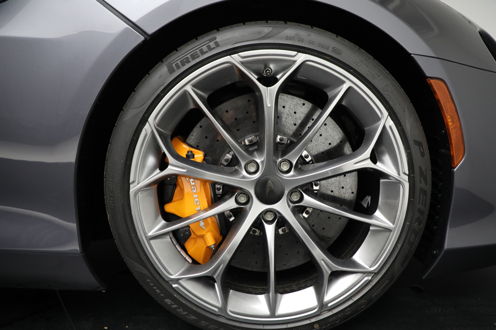 2025 McLaren Artura Vision - Photo 19