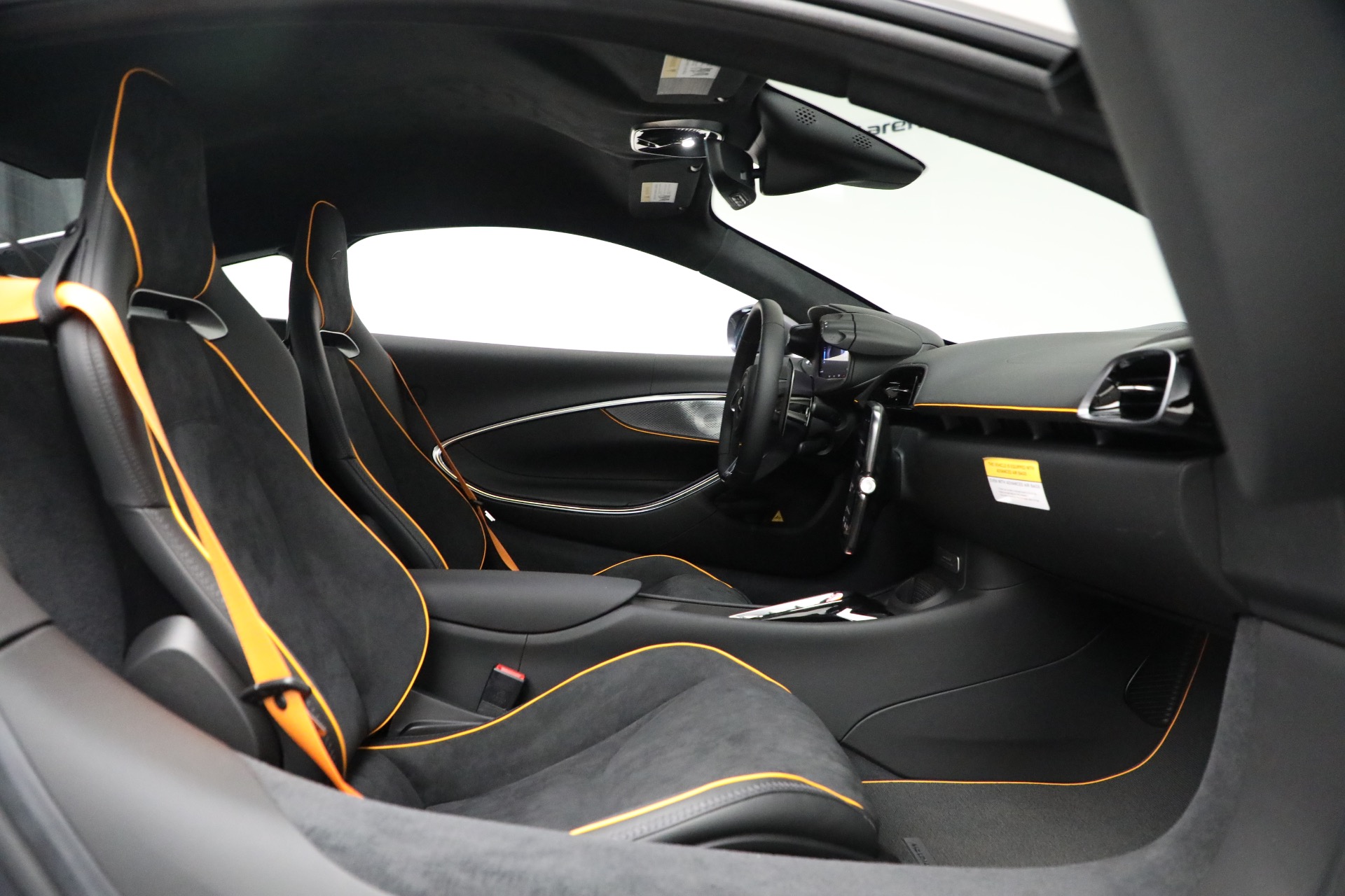 2025 McLaren Artura Vision - Photo 24