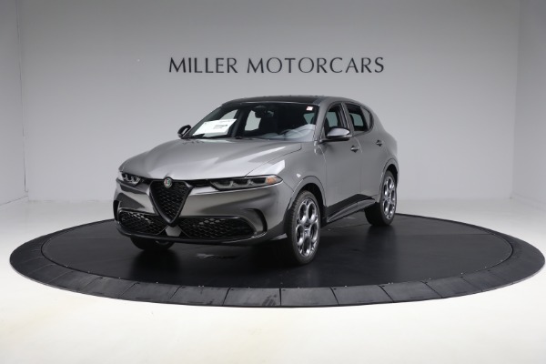New 2025 Alfa Romeo Tonale for sale Sold at McLaren Greenwich in Greenwich CT 06830 1