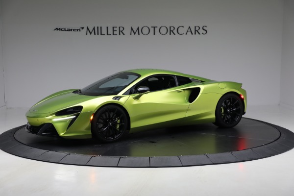 Used 2024 McLaren Artura TechLux for sale $191,900 at McLaren Greenwich in Greenwich CT 06830 2