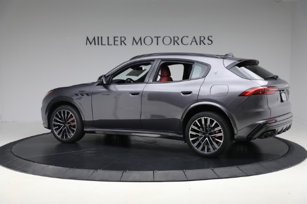 New 2025 Maserati Grecale Trofeo for sale $118,531 at McLaren Greenwich in Greenwich CT 06830 4