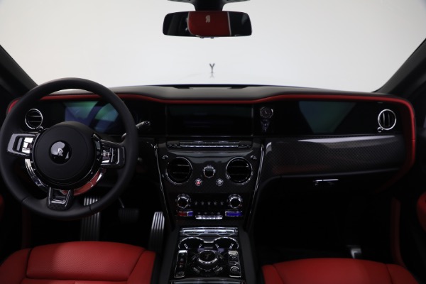 Used 2025 Rolls-Royce Black Badge Cullinan for sale $479,900 at McLaren Greenwich in Greenwich CT 06830 4