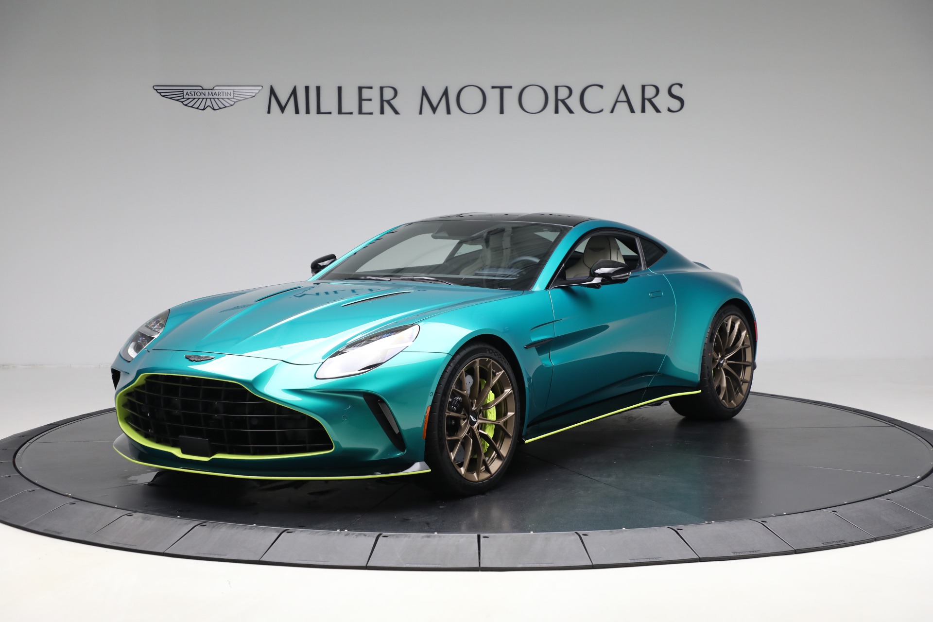Pre-Owned 2025 Aston Martin Vantage For Sale (Special Pricing