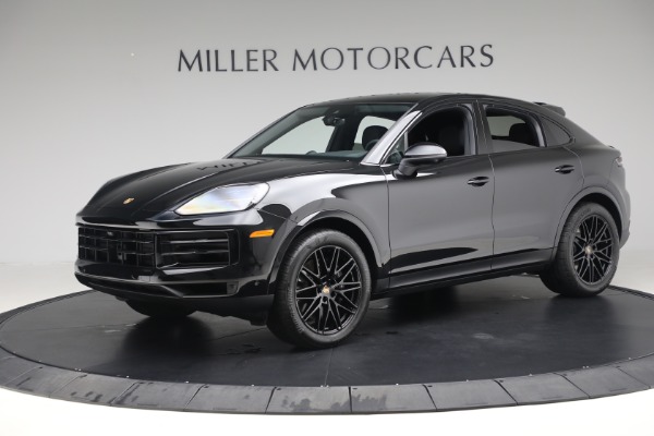 Used 2025 Porsche Cayenne Coupe for sale $93,900 at McLaren Greenwich in Greenwich CT 06830 2