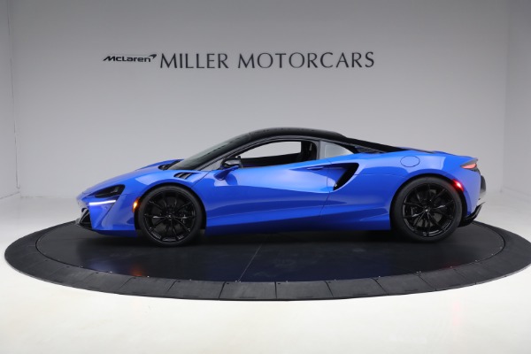 Used 2023 McLaren Artura Performance for sale $164,900 at McLaren Greenwich in Greenwich CT 06830 3
