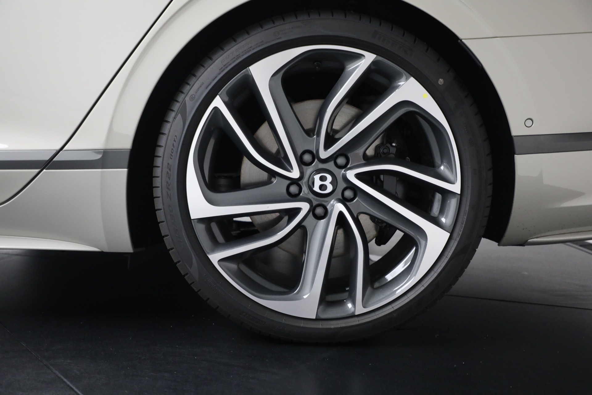 2025 Bentley Flying Spur Speed - Photo 15
