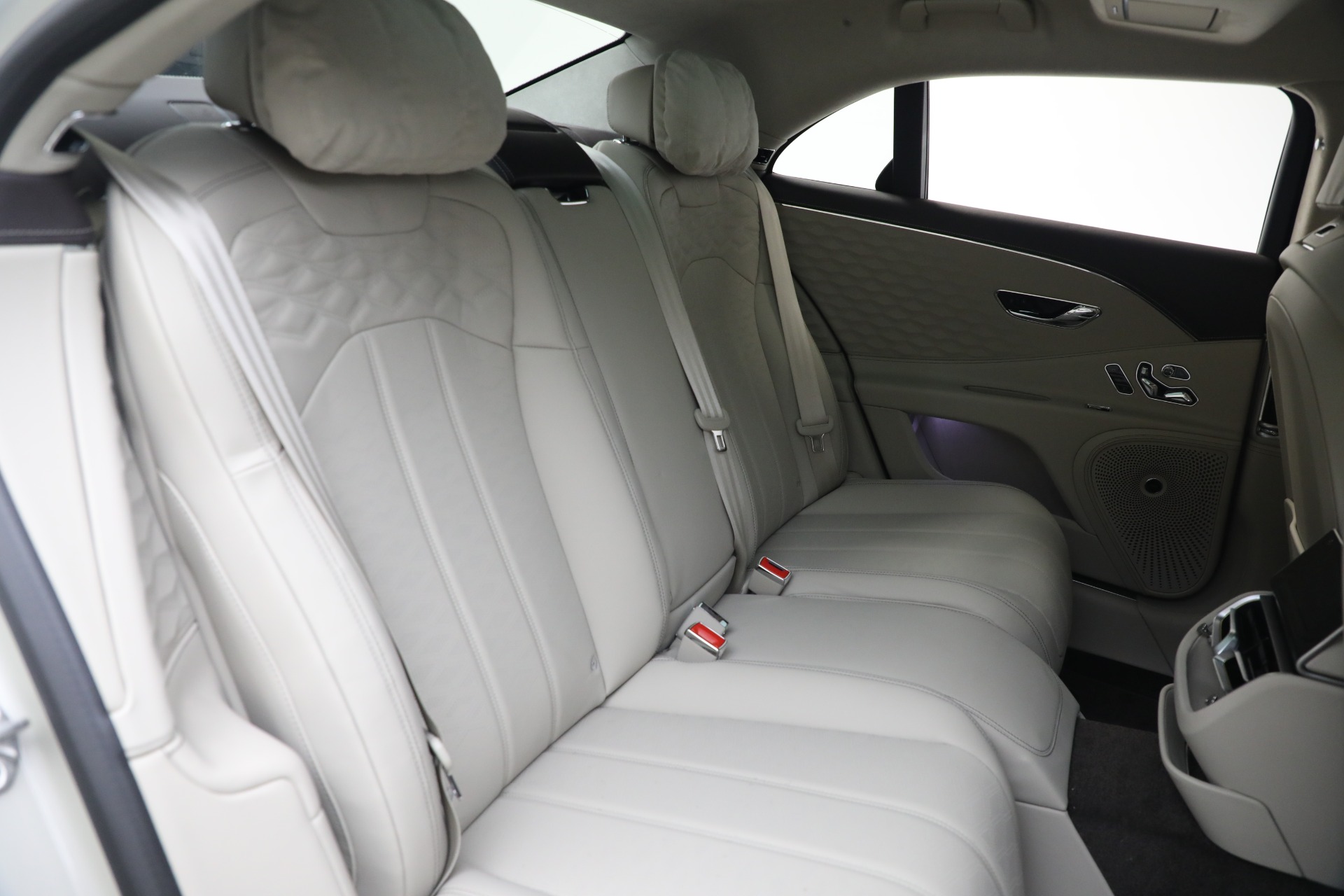 2025 Bentley Flying Spur Speed - Photo 28