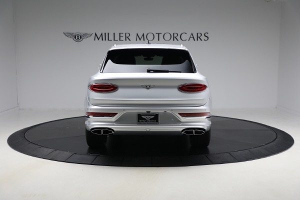 New 2025 Bentley Bentayga EWB V8 for sale $262,915 at McLaren Greenwich in Greenwich CT 06830 4