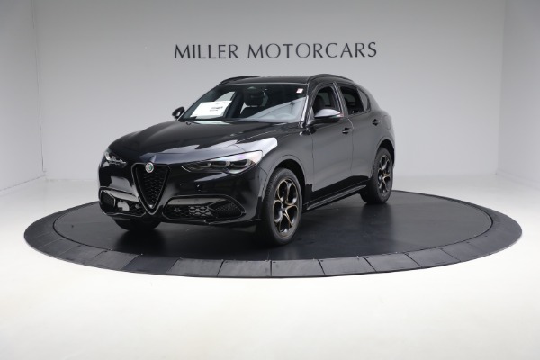 2025 Alfa Romeo Stelvio Intensa's photo