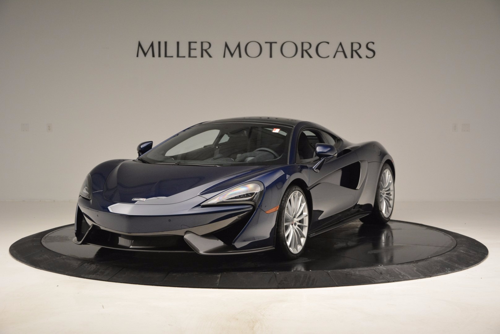 New 2017 McLaren 570GT for sale Sold at McLaren Greenwich in Greenwich CT 06830 1