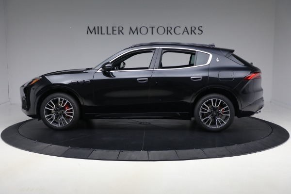 New 2025 Maserati Grecale for sale Sold at McLaren Greenwich in Greenwich CT 06830 3