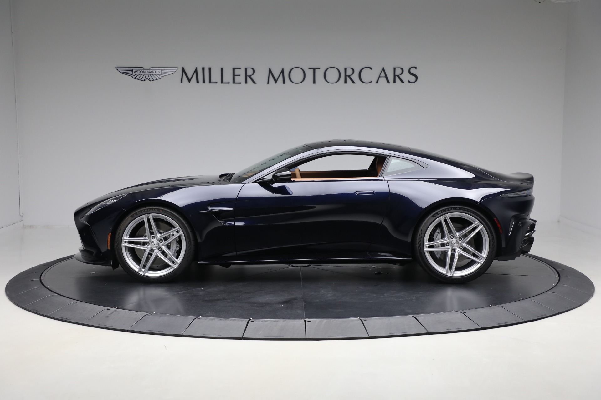 New 2026 Aston Martin Vantage For Sale (Special Pricing) | McLaren