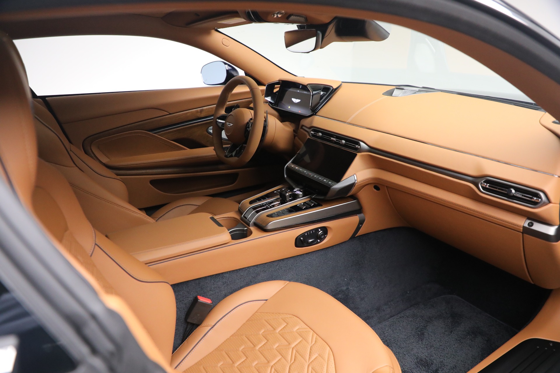 2026 Aston Martin Vanquish Base - Photo 18