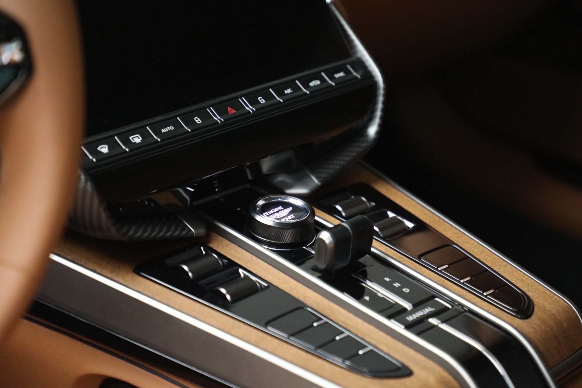 2026 Aston Martin Vanquish Base - Photo 26