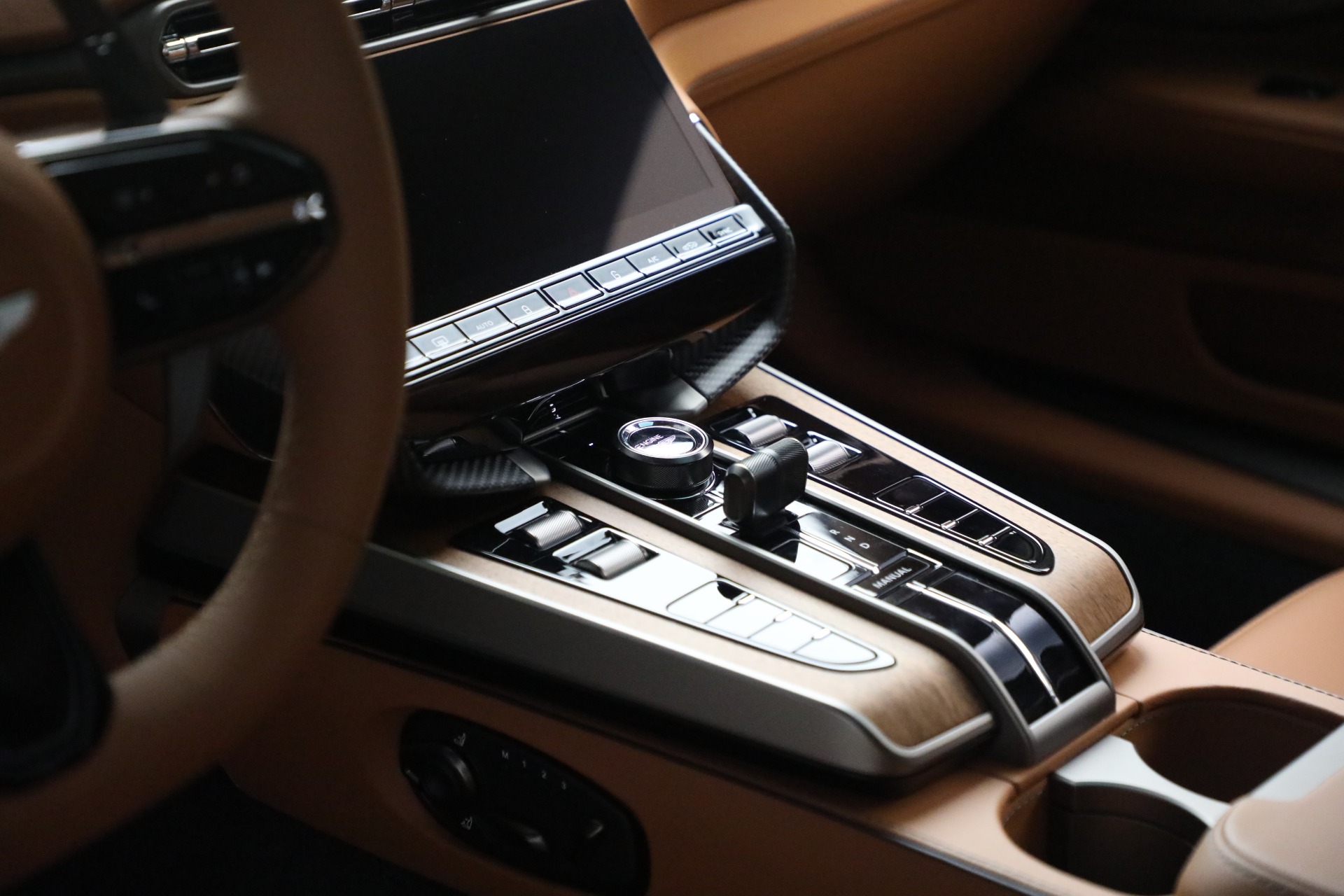 2026 Aston Martin Vanquish Base - Photo 30