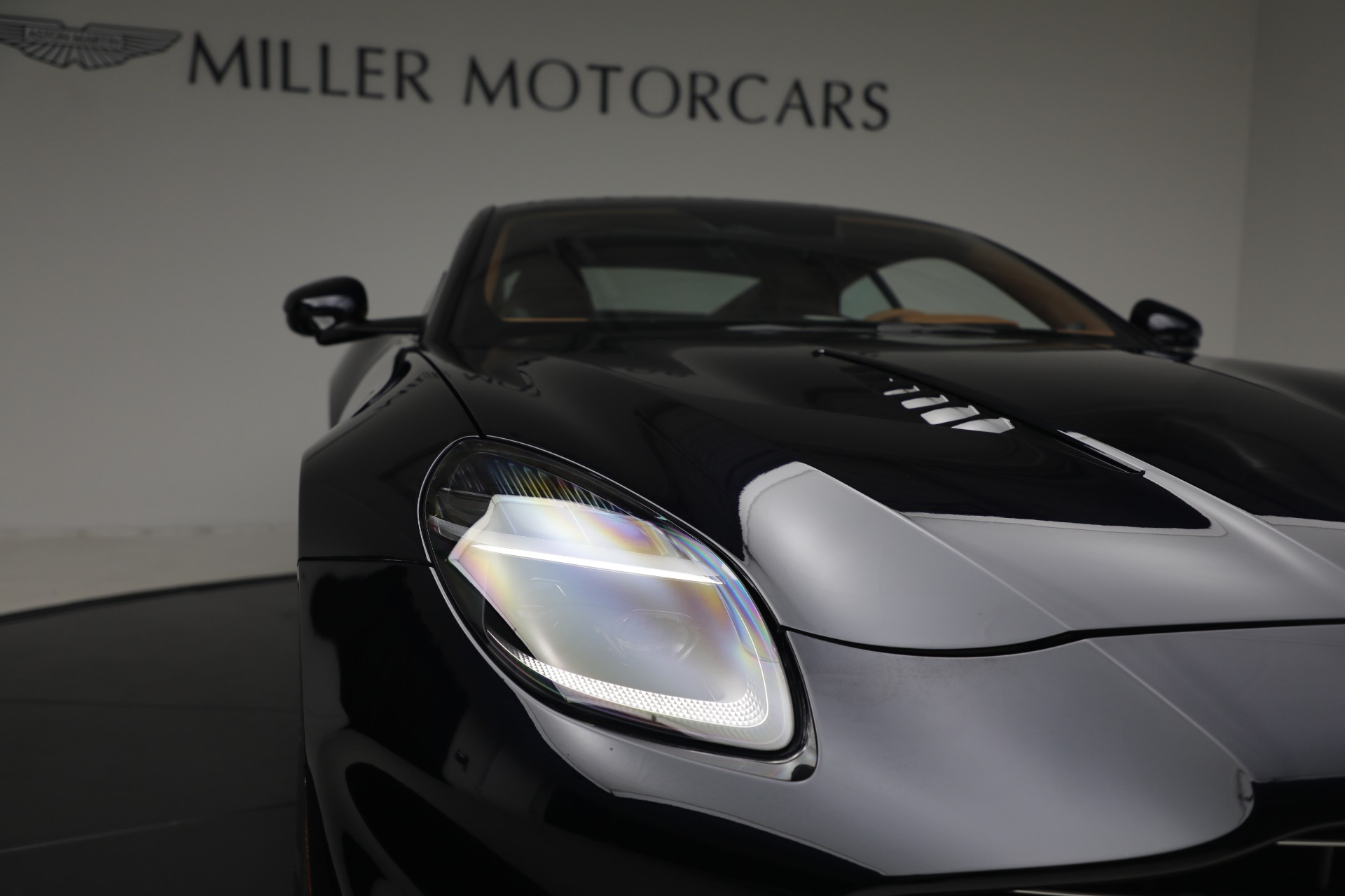 2026 Aston Martin Vanquish Base - Photo 34