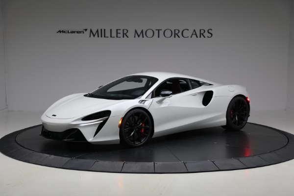 New 2026 McLaren Artura TechLux for sale $304,500 at McLaren Greenwich in Greenwich CT 06830 2