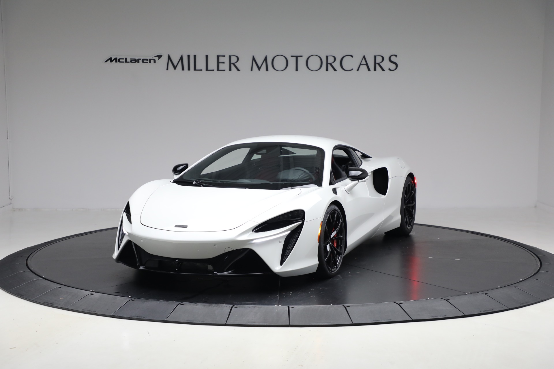 New 2026 McLaren Artura TechLux for sale $304,500 at McLaren Greenwich in Greenwich CT 06830 1