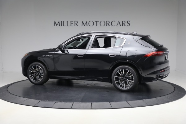 New 2025 Maserati Grecale for sale Sold at McLaren Greenwich in Greenwich CT 06830 3
