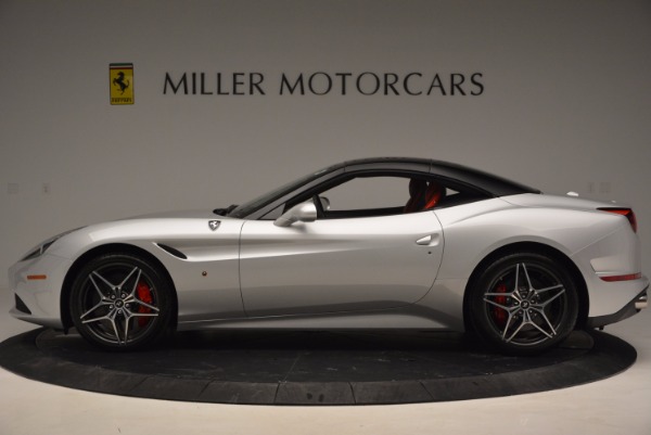 Used 2016 Ferrari California T for sale Sold at McLaren Greenwich in Greenwich CT 06830 3