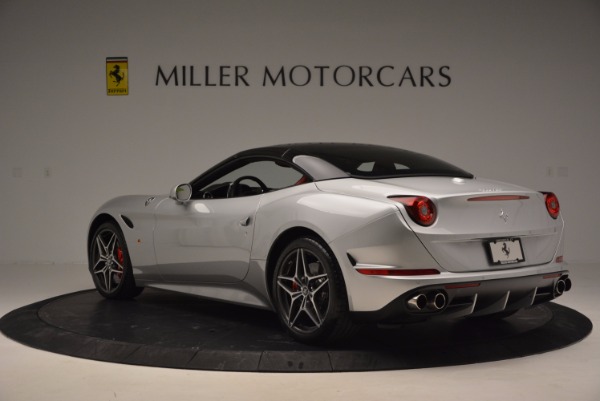 Used 2016 Ferrari California T for sale Sold at McLaren Greenwich in Greenwich CT 06830 4