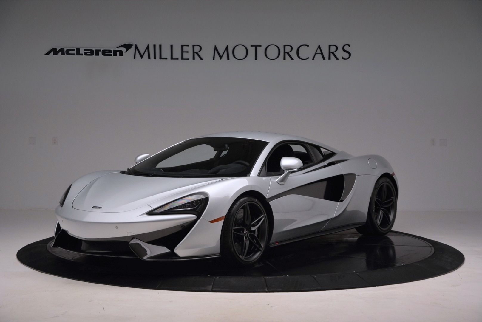 Used 2017 McLaren 570S for sale Sold at McLaren Greenwich in Greenwich CT 06830 1