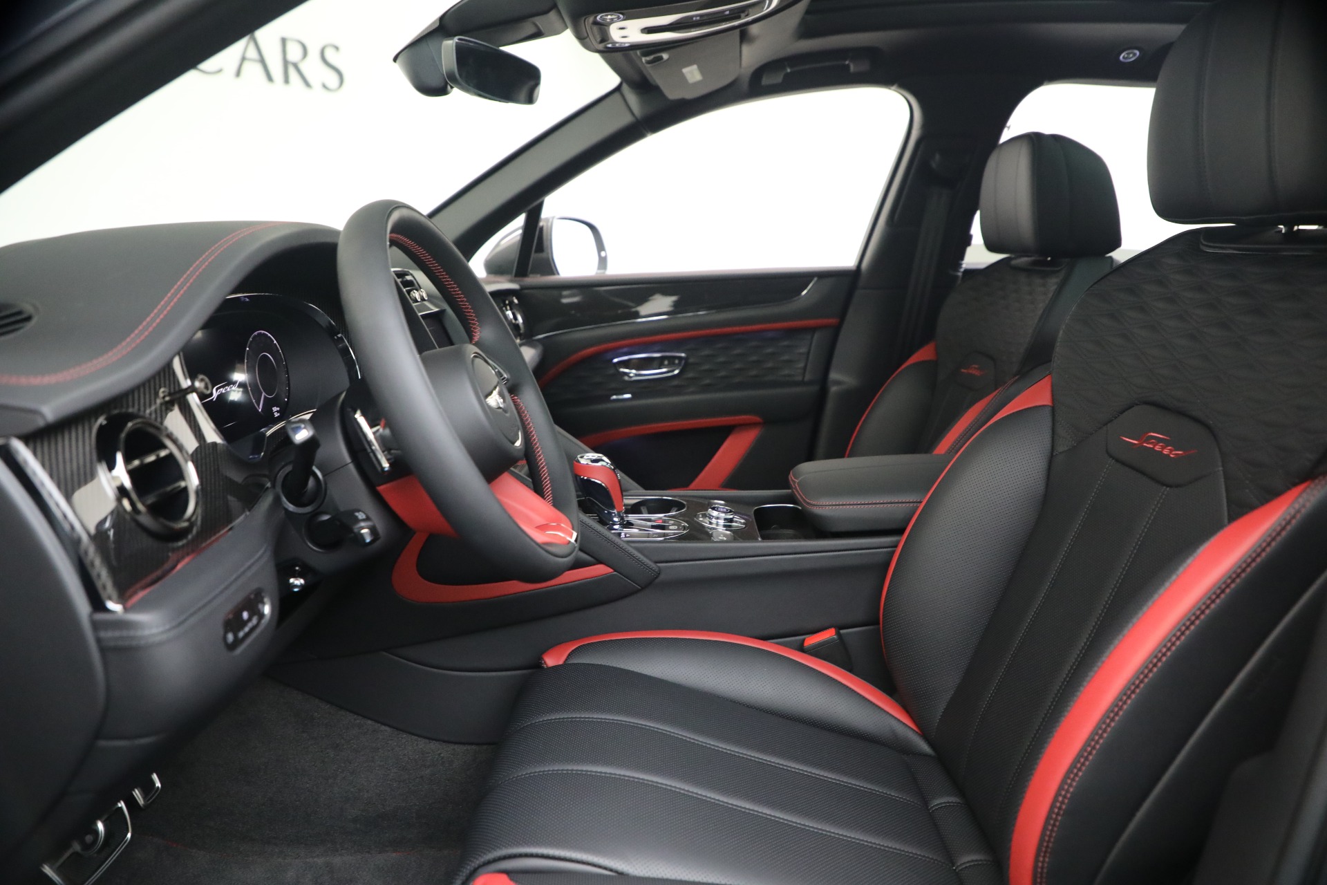 2026 Bentley Bentayga Speed - Photo 16