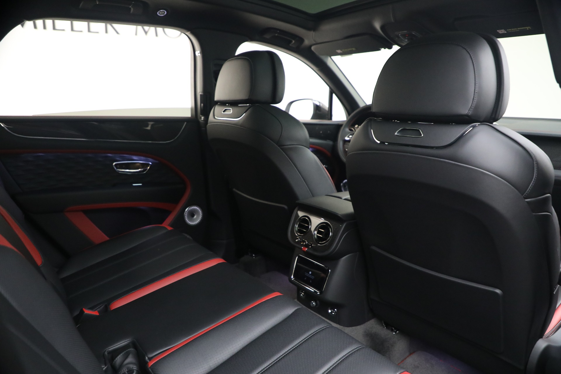 2026 Bentley Bentayga Speed - Photo 25