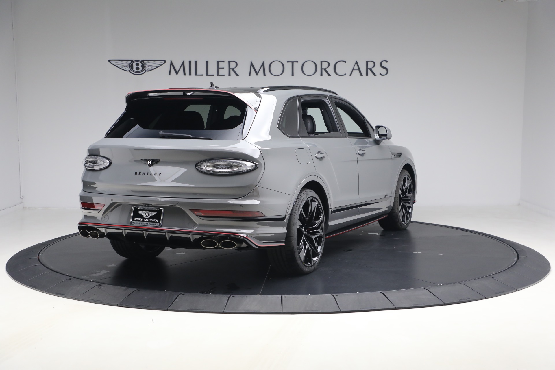 2026 Bentley Bentayga Speed - Photo 5