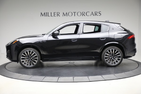 New 2025 Maserati Grecale Modena for sale $82,215 at McLaren Greenwich in Greenwich CT 06830 2