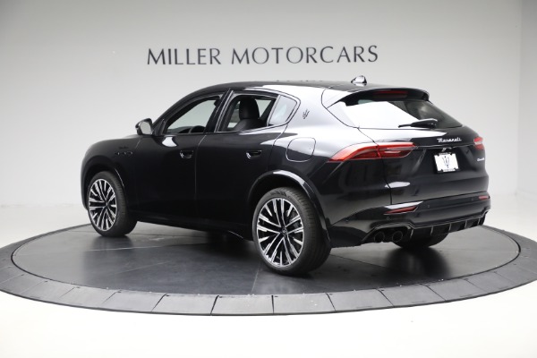 New 2025 Maserati Grecale Modena for sale $82,215 at McLaren Greenwich in Greenwich CT 06830 4