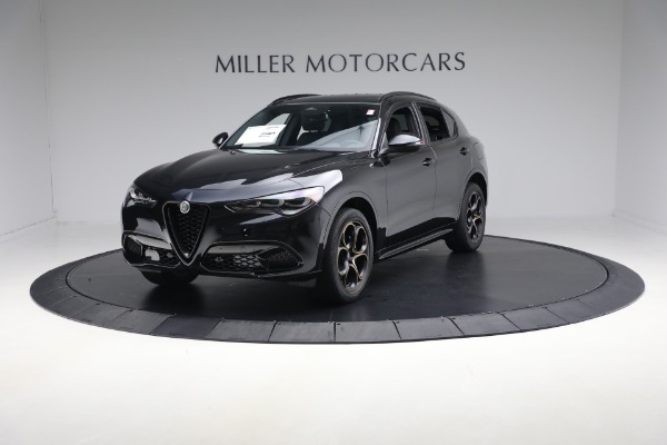 2025 Alfa Romeo Stelvio Intensa's photo