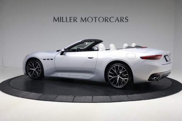 New 2026 Maserati GranCabrio Modena for sale $165,455 at McLaren Greenwich in Greenwich CT 06830 3