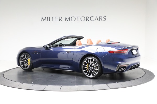 New 2026 Maserati GranCabrio Trofeo for sale $204,195 at McLaren Greenwich in Greenwich CT 06830 3