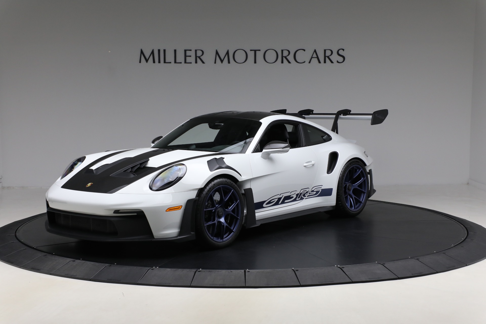 Used-2025-Porsche-911-GT3-RS.jpg