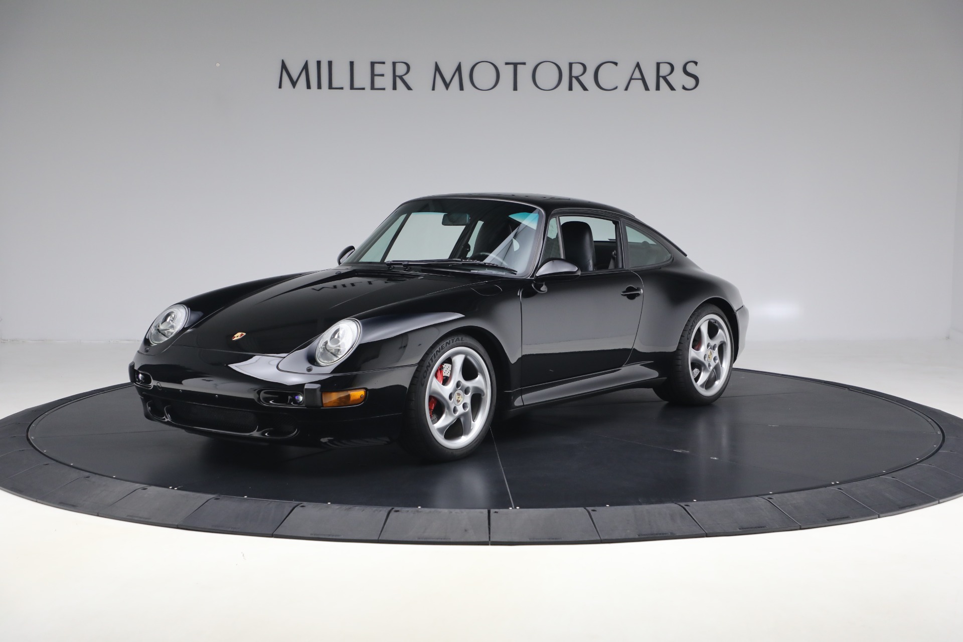 Used 1997 Porsche 911 Carrera for sale $275,900 at McLaren Greenwich in Greenwich CT 06830 1