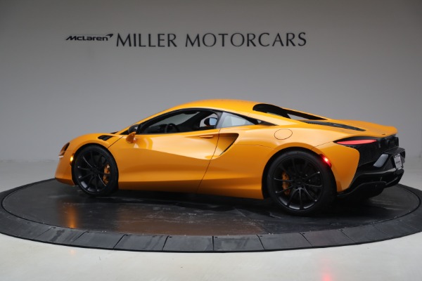 New 2026 McLaren Artura TechLux for sale $314,250 at McLaren Greenwich in Greenwich CT 06830 4