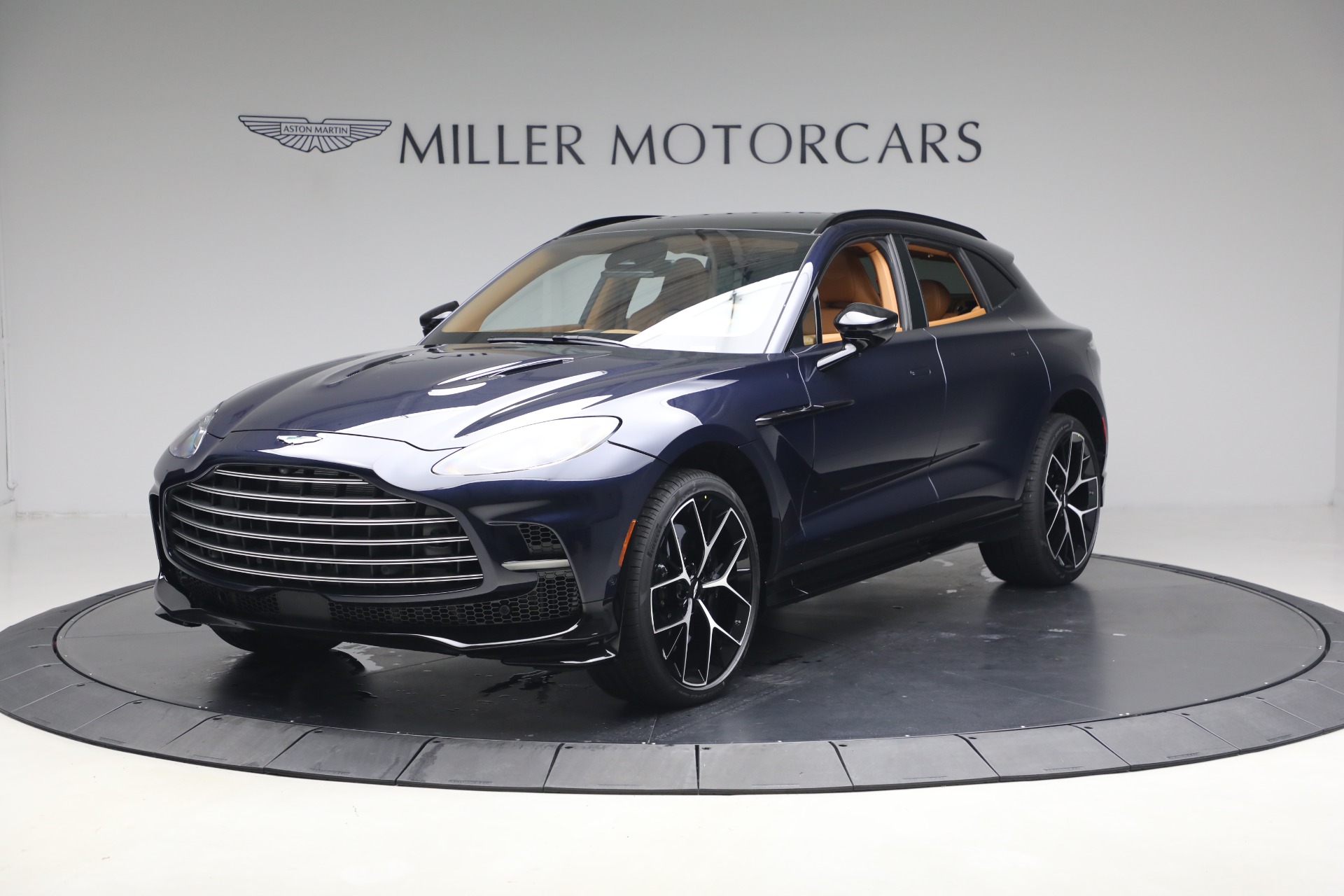 New 2026 Aston Martin DBX 707 For Sale (Special Pricing) | McLaren