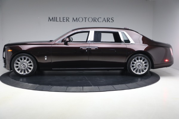 Used 2018 Rolls-Royce Phantom EWB for sale $309,900 at McLaren Greenwich in Greenwich CT 06830 3