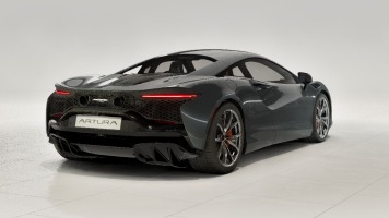 New 2026 McLaren Artura Performance for sale $305,700 at McLaren Greenwich in Greenwich CT 06830 3