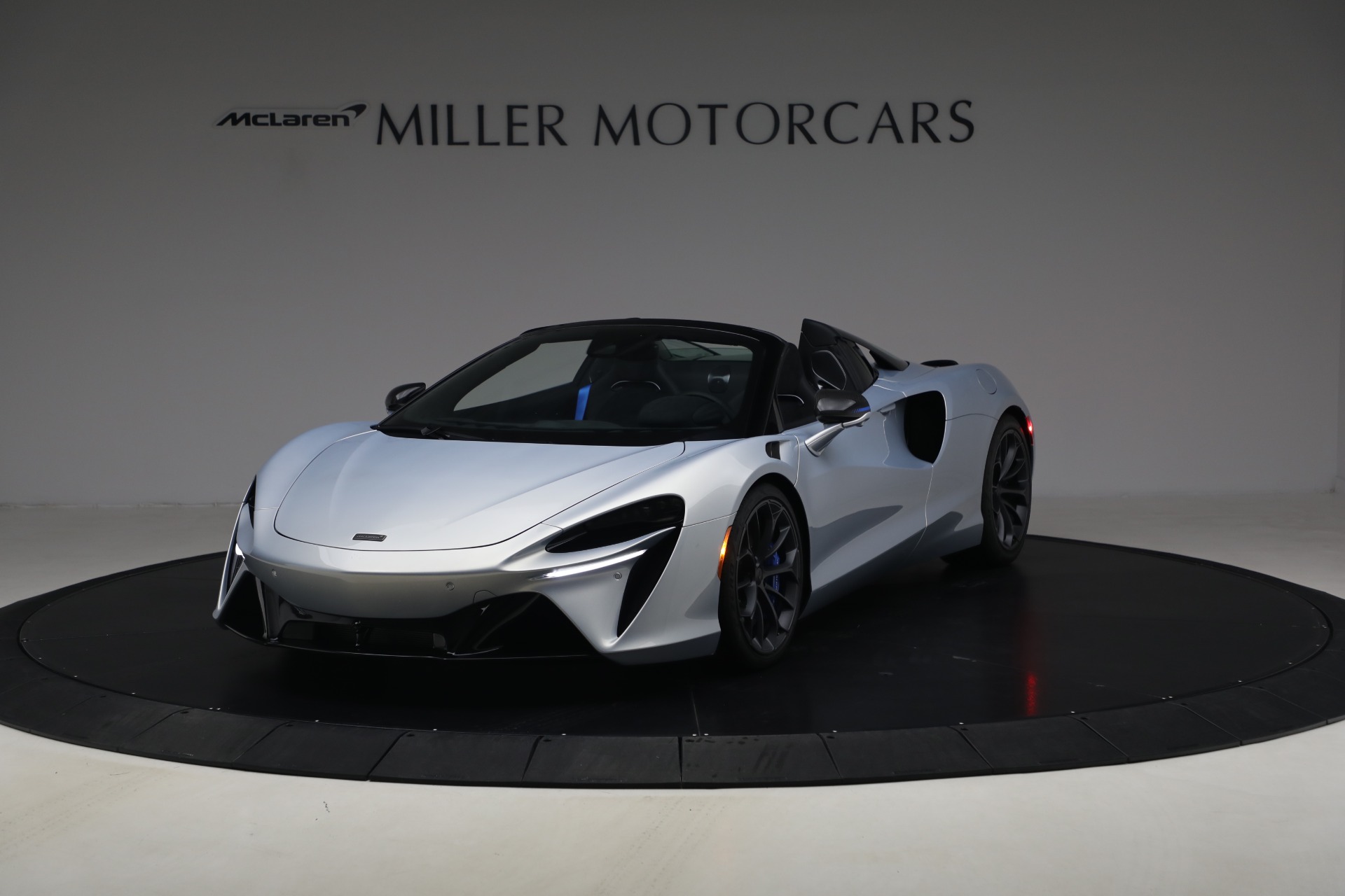 New 2026 McLaren Artura Spider Performance for sale $345,150 at McLaren Greenwich in Greenwich CT 06830 1