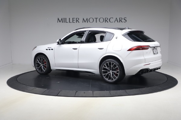 Used 2026 Maserati Grecale Modena for sale $80,555 at McLaren Greenwich in Greenwich CT 06830 3